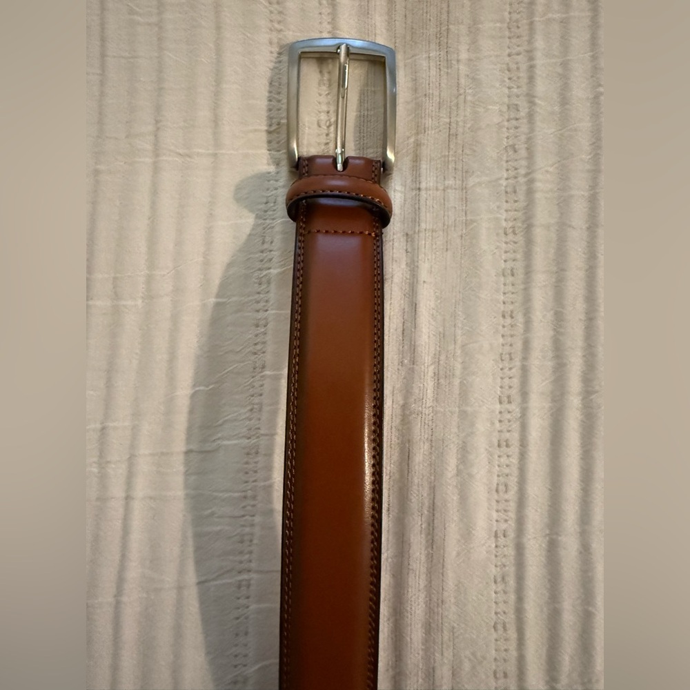 Men’s leather belt